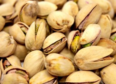 pistachios-ga77ba29ed_1920